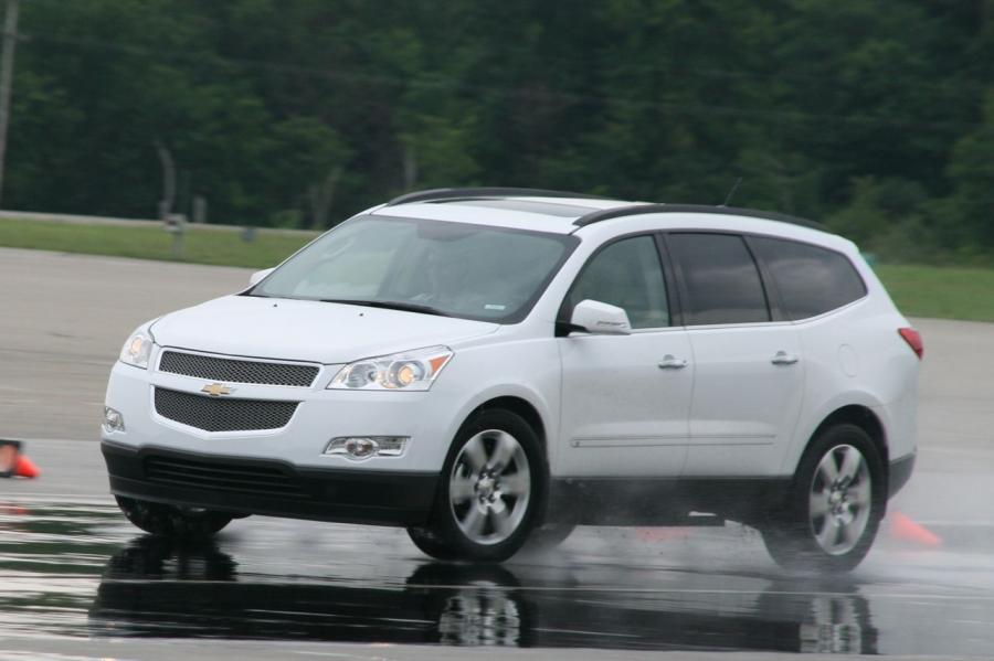  Chevrolet Traverse 2009 года  (фото 42 из 88)